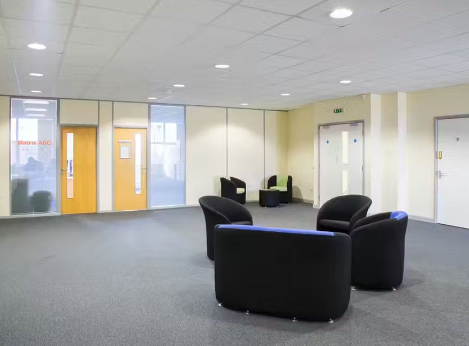 Lovely Private Office, Dudley Hill, Bradford – photo 5