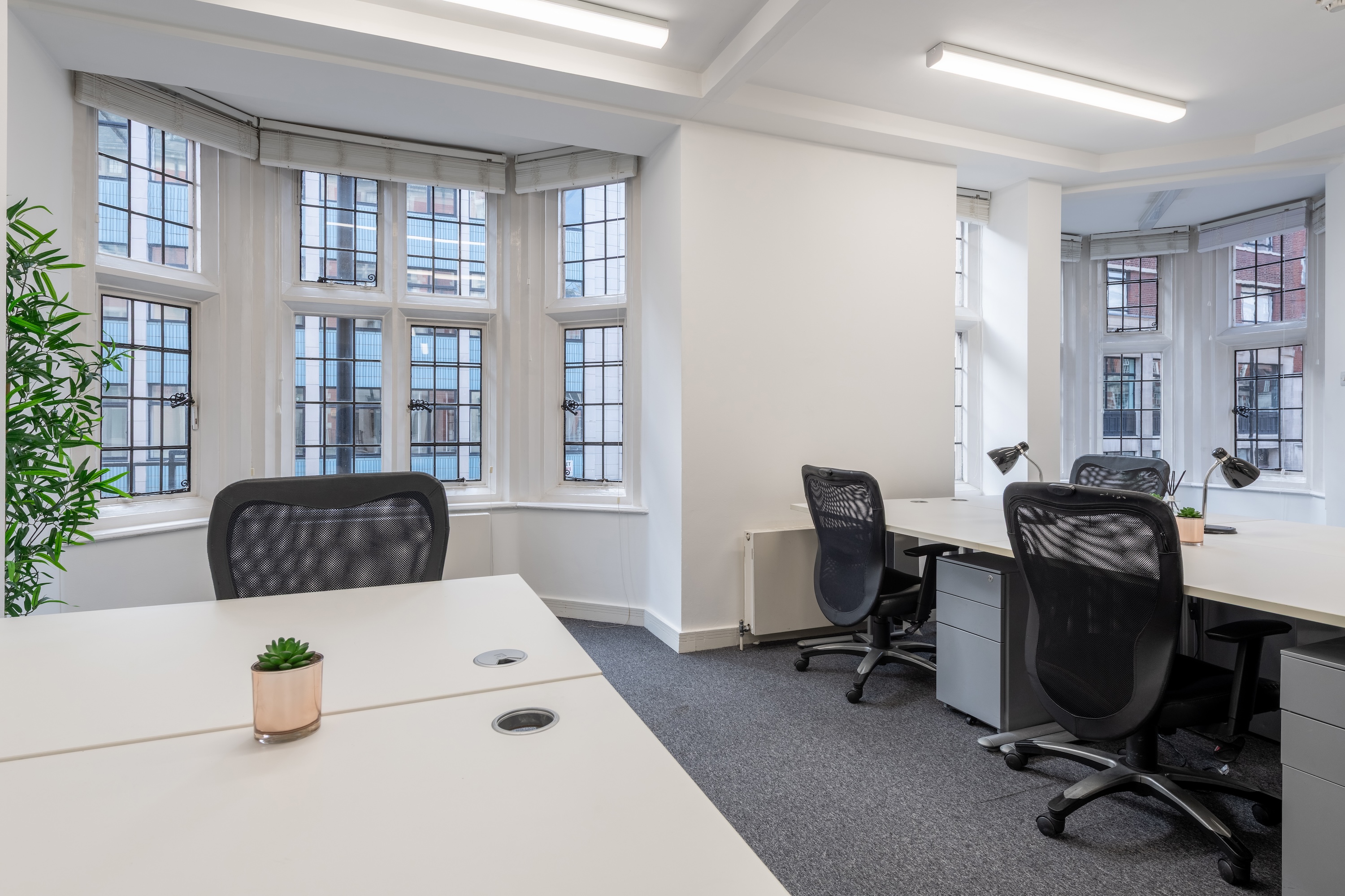Private Office, Margaret Street – photo 2