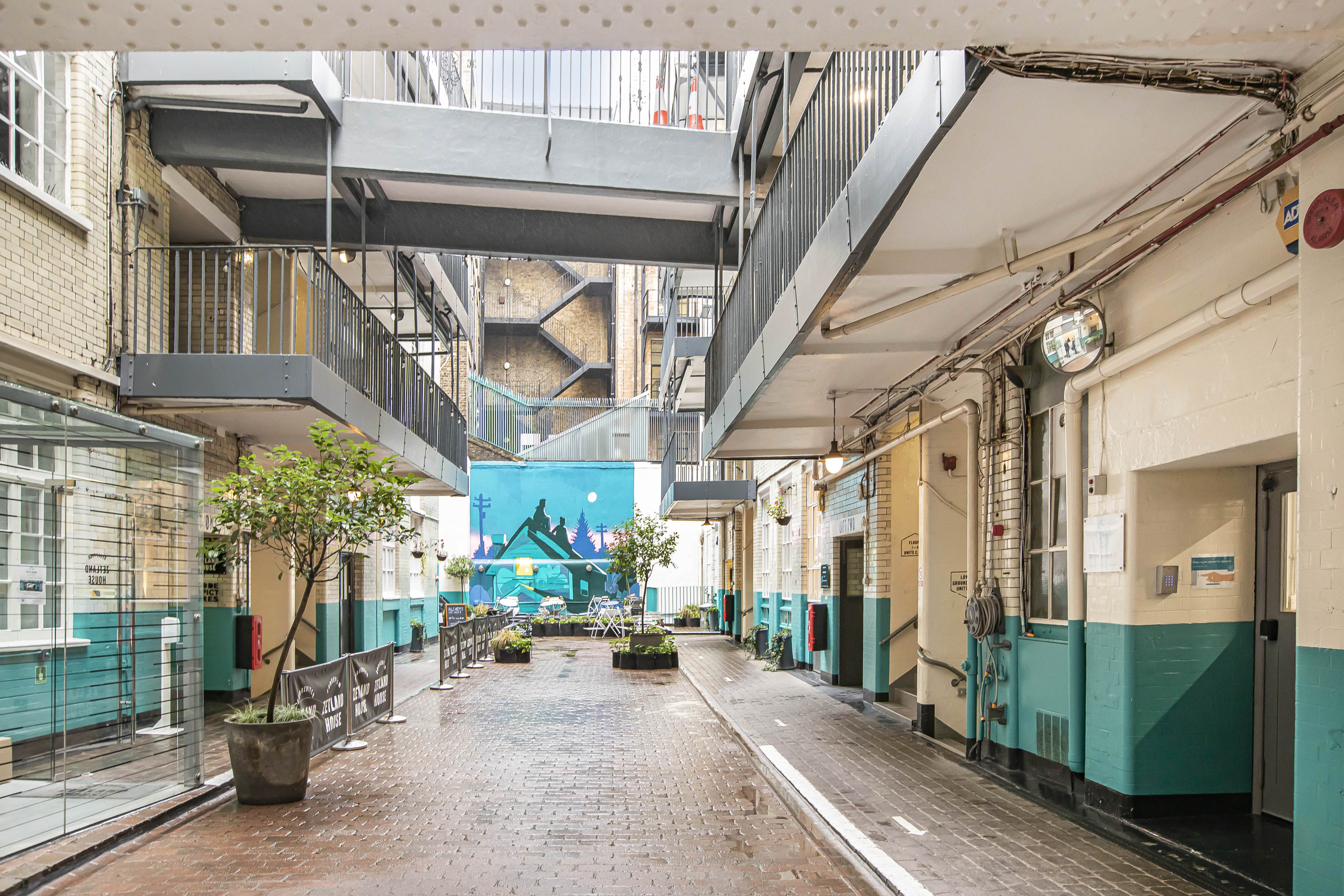 1st - ZETLAND HOUSE, SCRUTTON STREET, EC2A 4HJ – photo 2