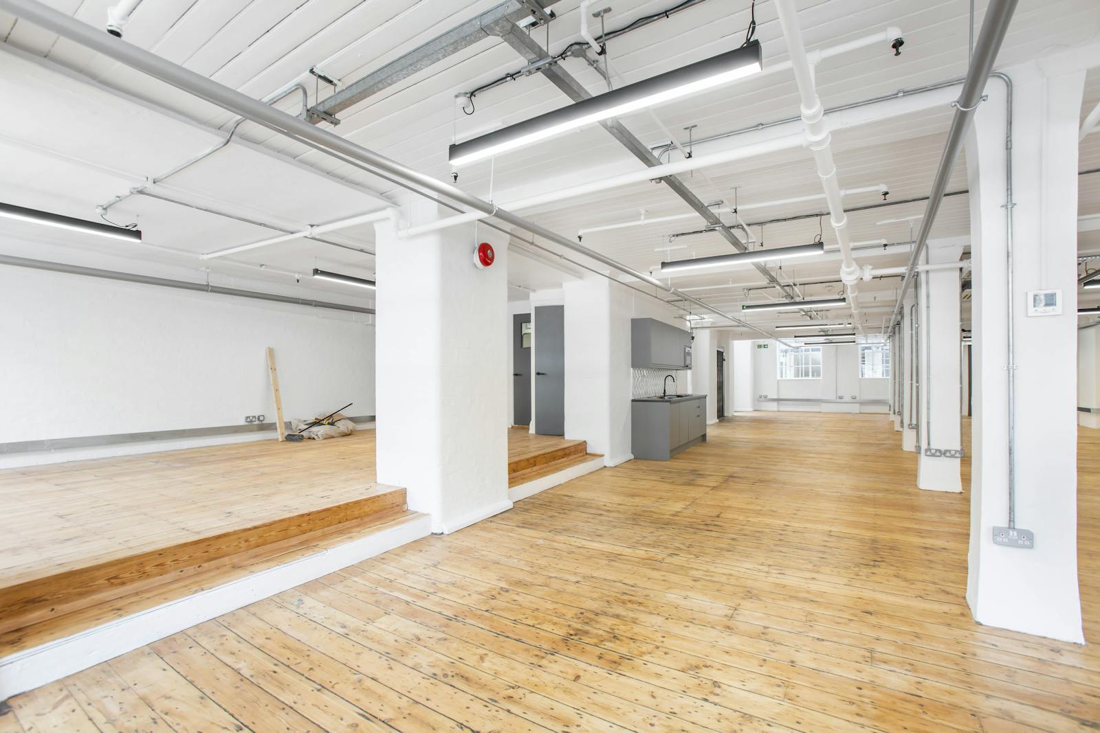 - ZETLAND HOUSE, SCRUTTON STREET, EC2A 4HJ – photo 1