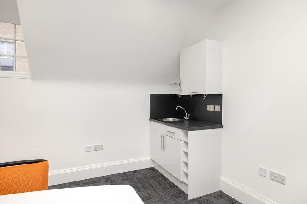 Office To Rent, Thistle Street EH2 – photo 2