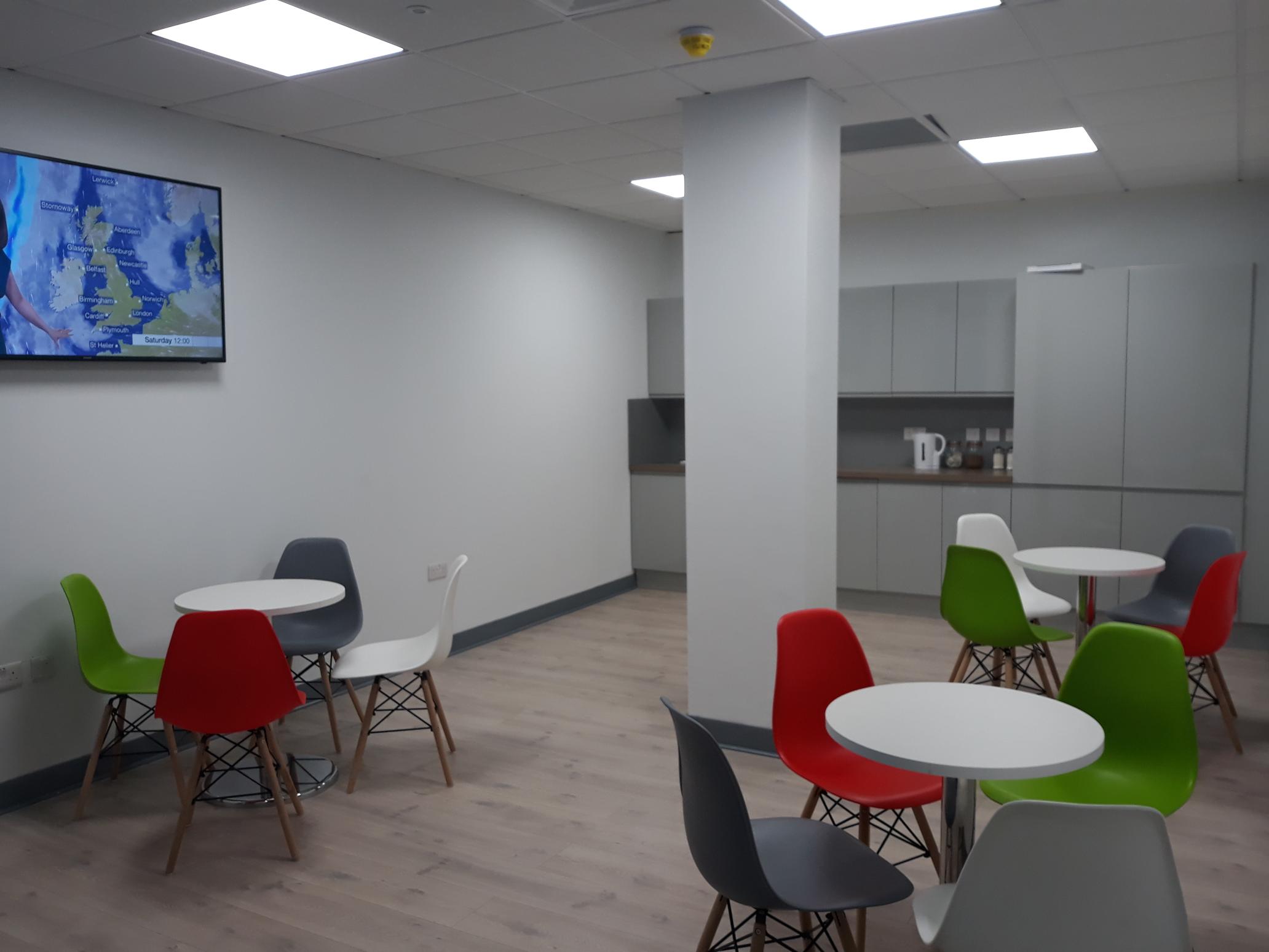 Serviced Office To Rent, High Wycombe, HP12 – photo 3