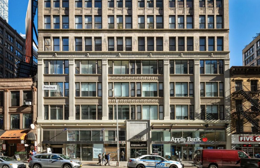 Entire Floor To Rent on 7th Avenue, New York – photo 1
