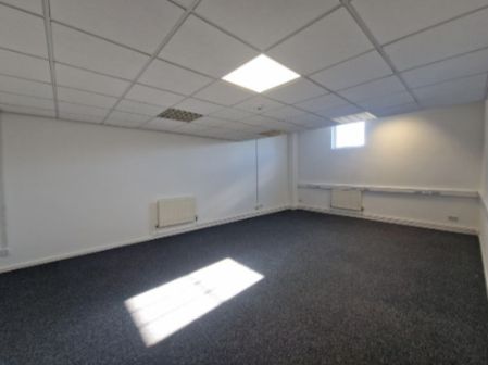 Office To Rent, Ashton Under Lyne – photo 5