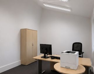 3 x Person Private Office, Mill Hill, London – photo 4