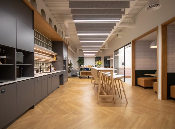2 Person Office St Peters Square, Manchester – photo 3