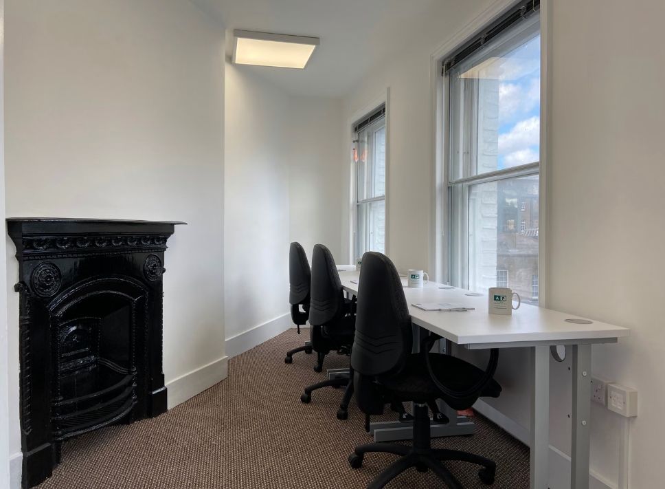 3 Person Private OFfice – photo 2