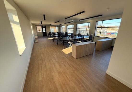 Private Office To Rent, Borehamwood, WD6 1SF – photo 1