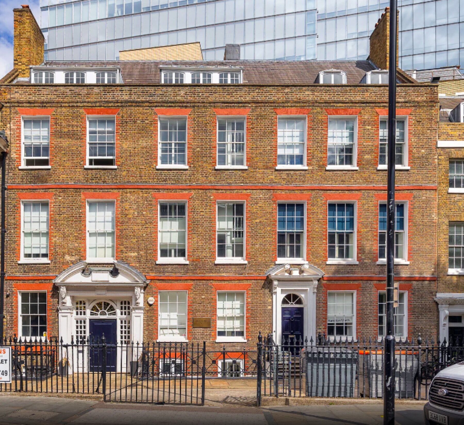 Private Office To Let in Bermondsey – photo 1