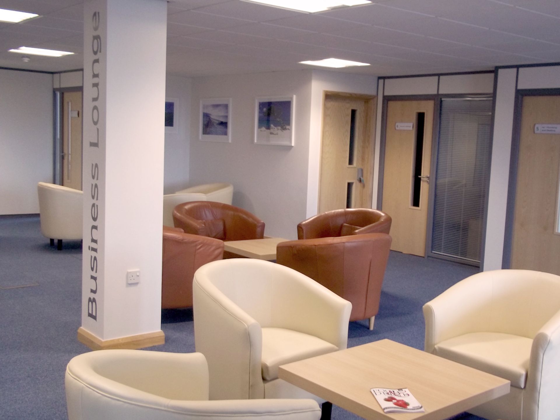 Smart, Contemporary, Furnished Office spaces to suit all needs – photo 2
