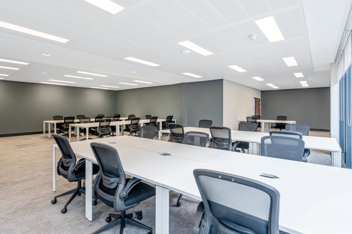 Private Office To Rent, Glasgow, G2 – photo 2