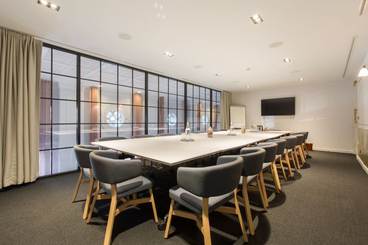 Private Office Space to Rent – Liverpool Street, London EC2 – photo 1
