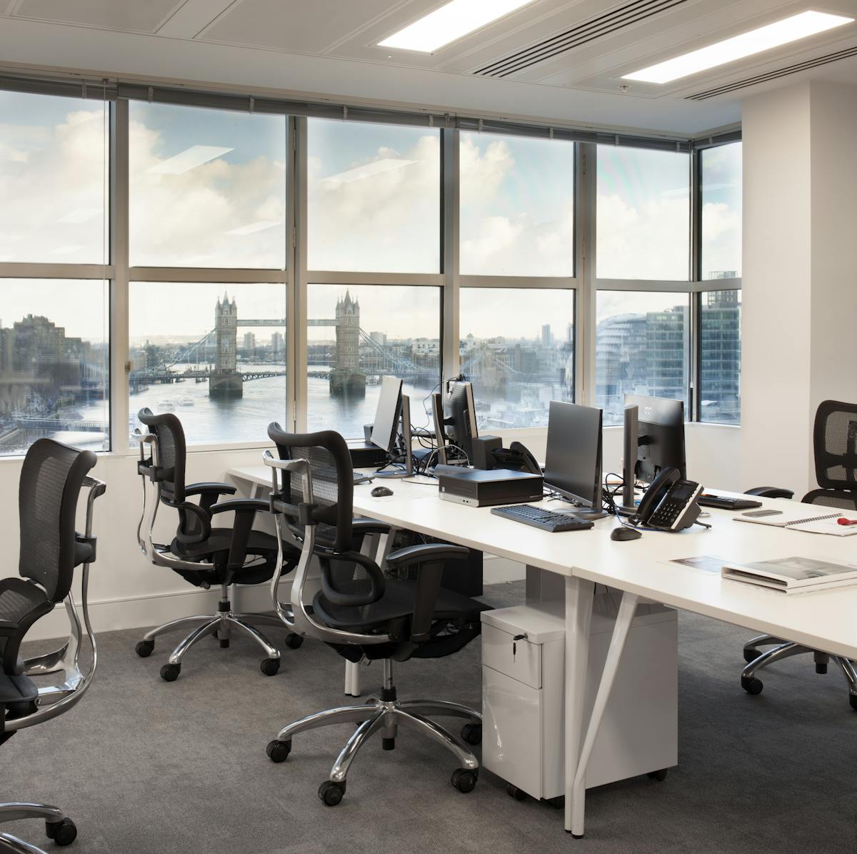 Office To Rent | Lower Thames St – photo 1