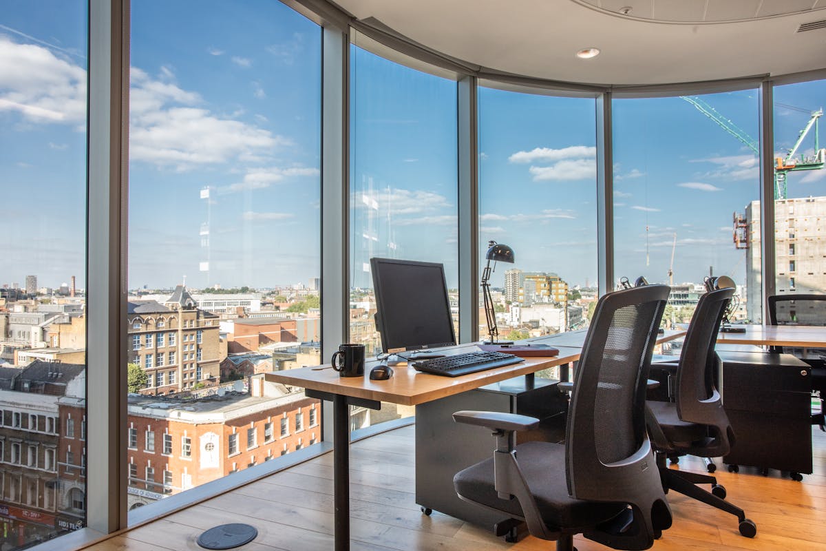 Private Office To Rent, Aldgate Tower, London – photo 1
