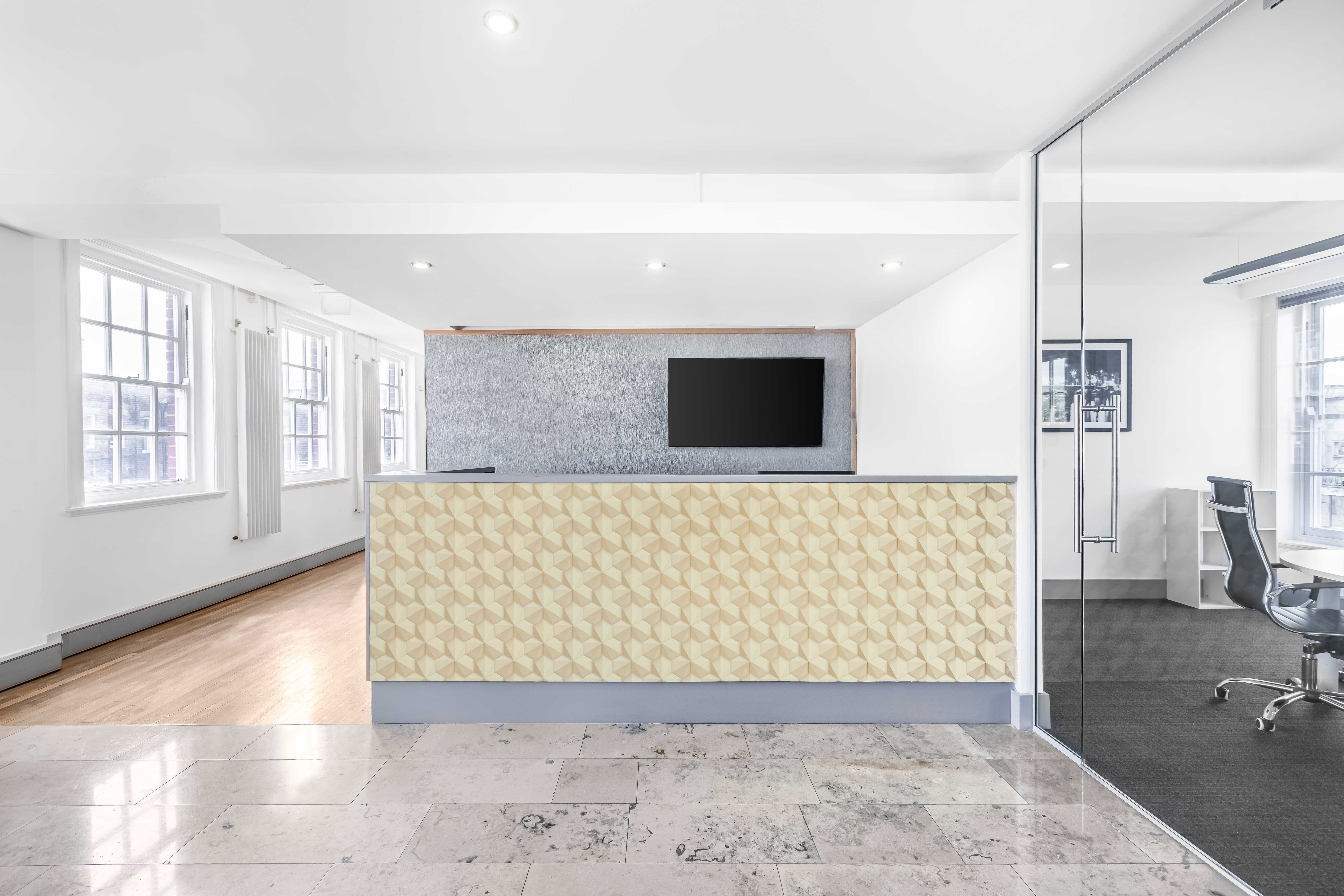 Private Office To Rent, Belfast, BT1 – photo 1