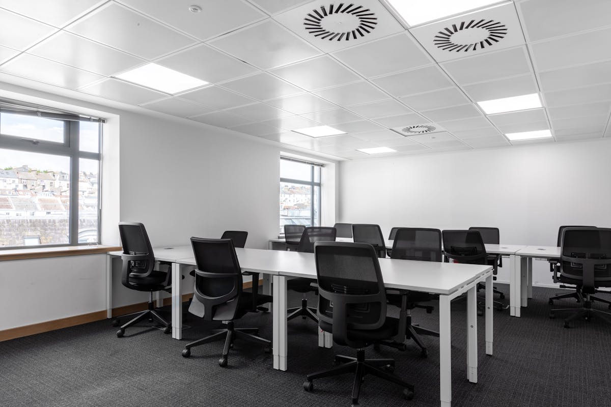 Private Office To Rent, Brighton, BN1 – photo 1