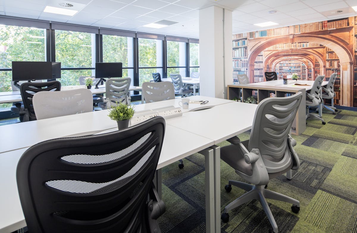 Private Office To Rent, Bristol, BS1 – photo 1