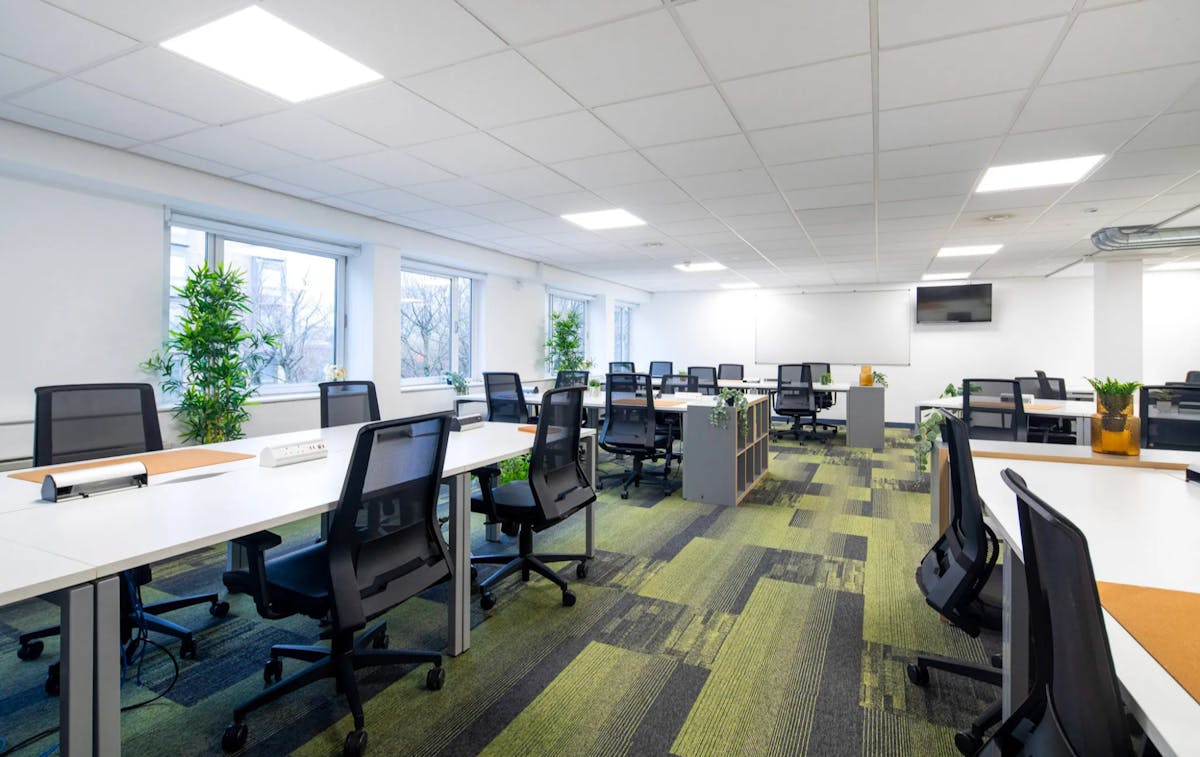 Private Office To Rent, Bristol, BS1 – photo 1