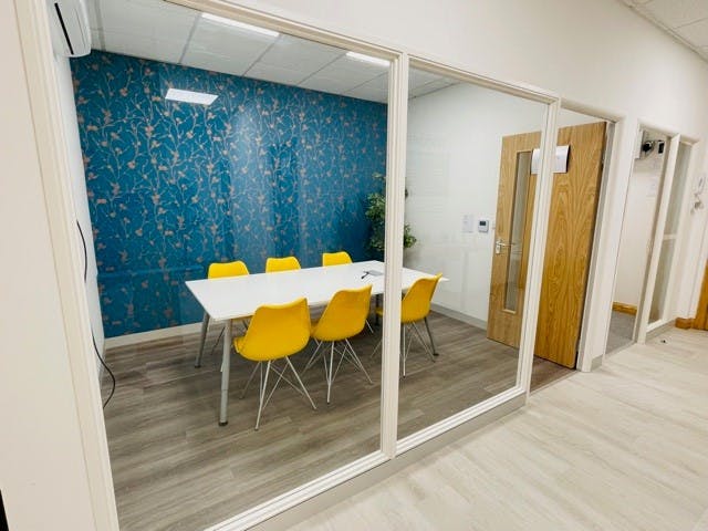 Private Office To Rent, Cardiff, CF24 – photo 1