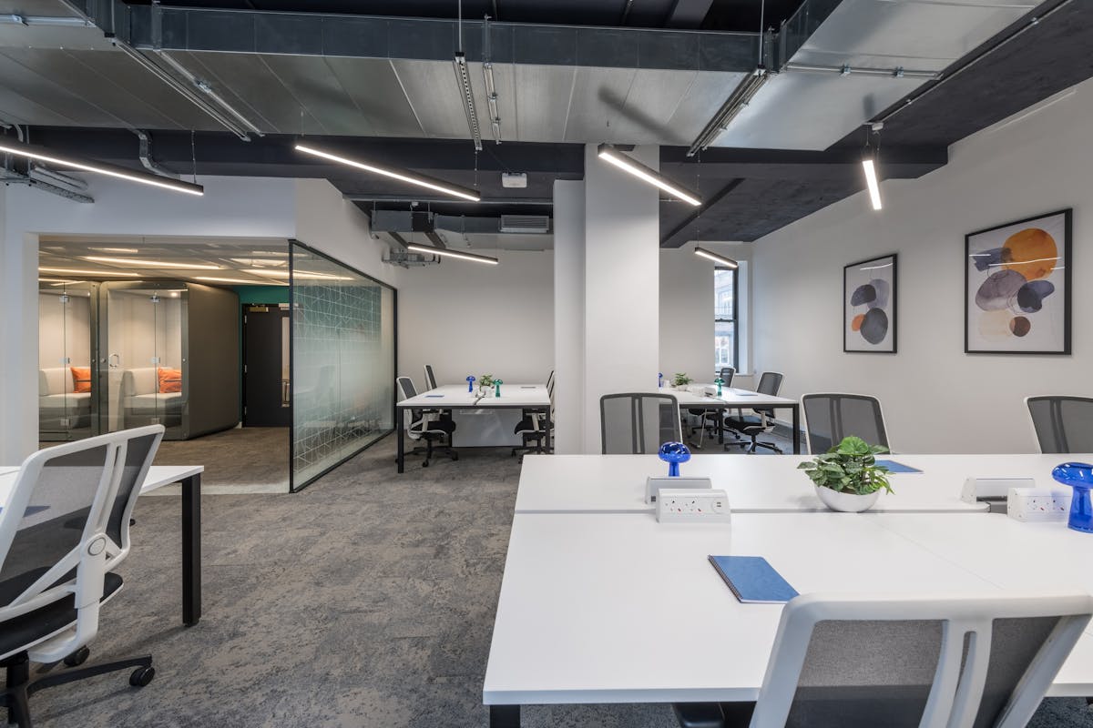 Private Office To Rent, Carter Lane, London – photo 1