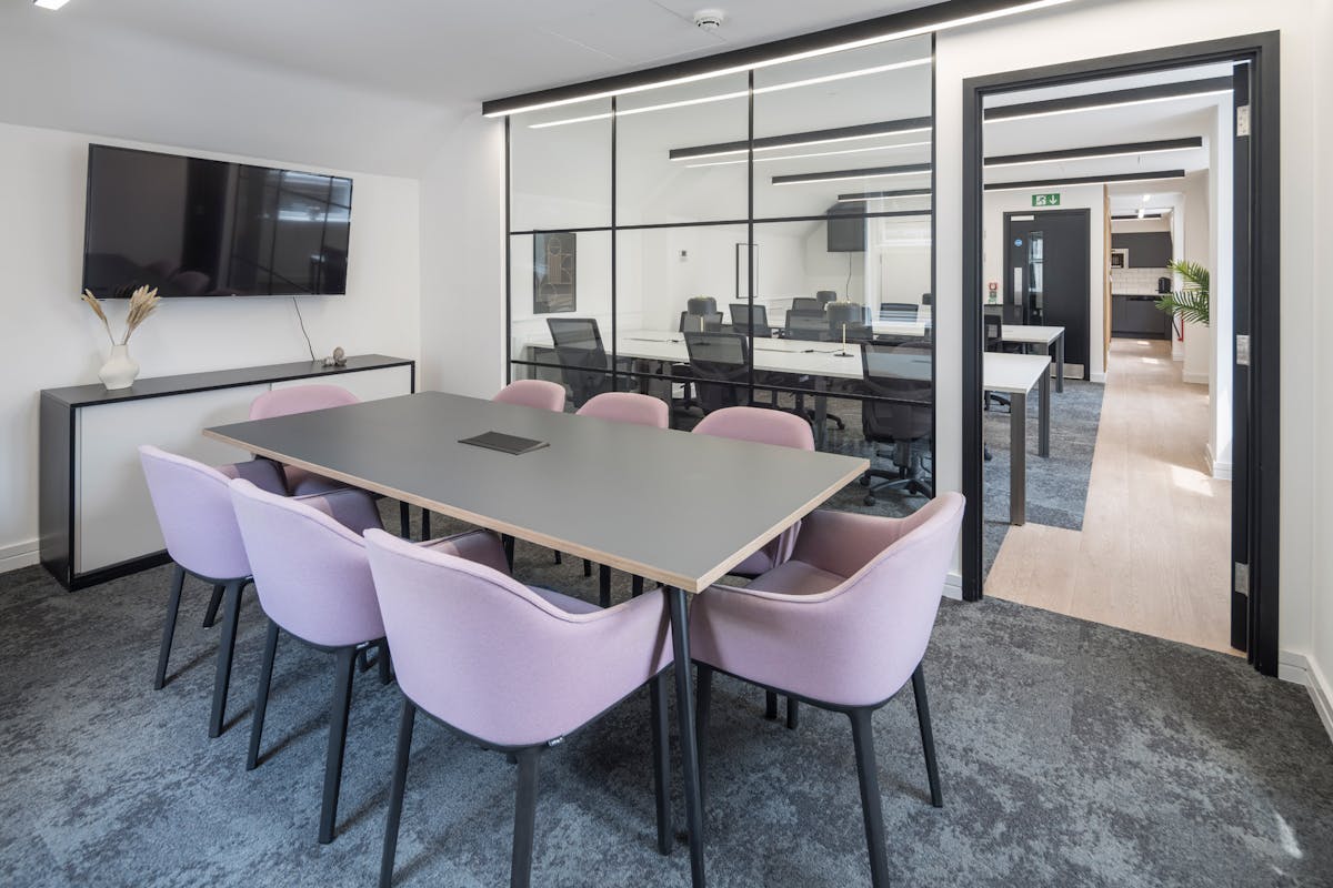 Private Office To Rent, Cursitor Street, London – photo 1