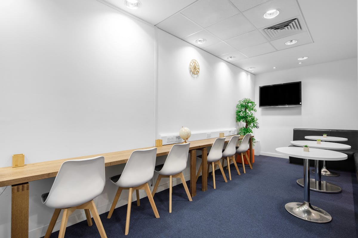 Private Office To Rent, Harrow, HA1 – photo 1