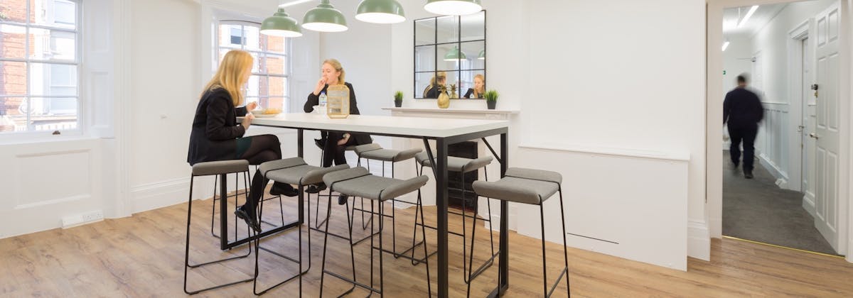Private Office To Rent, Henrietta Street, London – photo 1