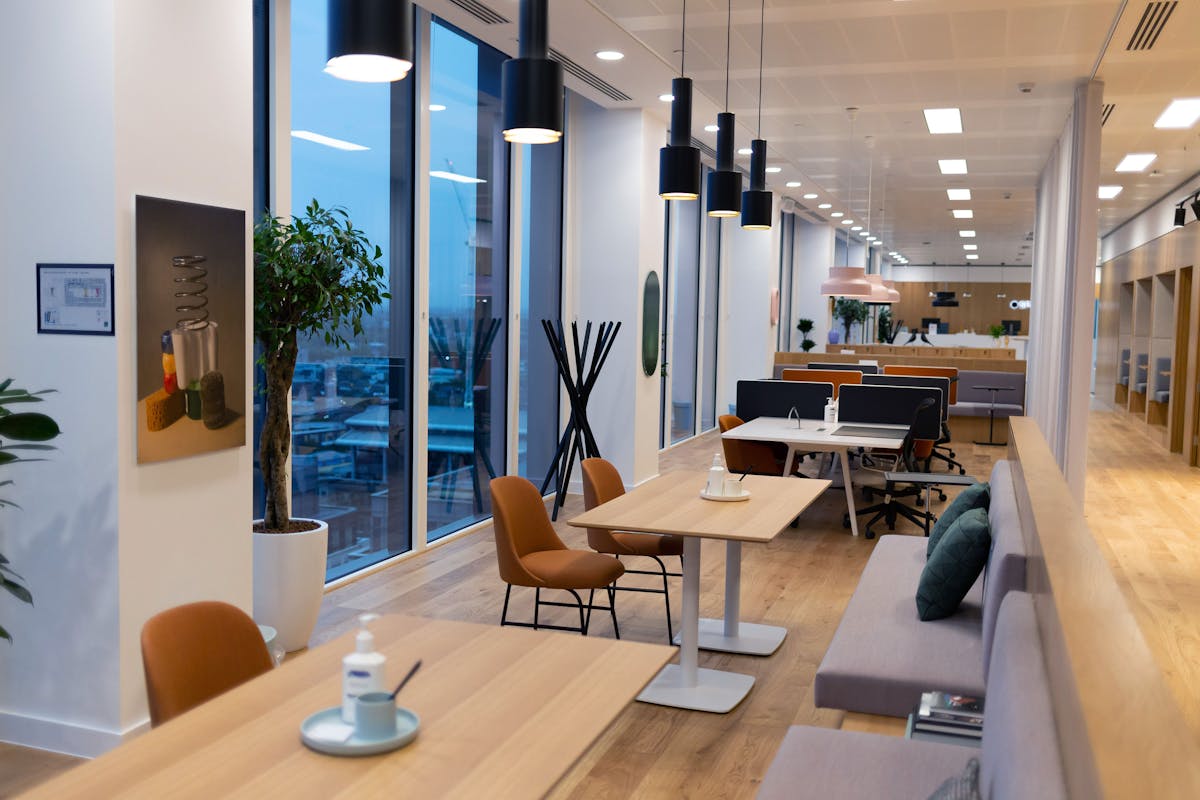 Private Office To Rent, London, E14 – photo 1
