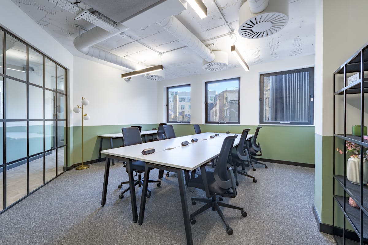 Private Office To Rent, London, EC2M – photo 1
