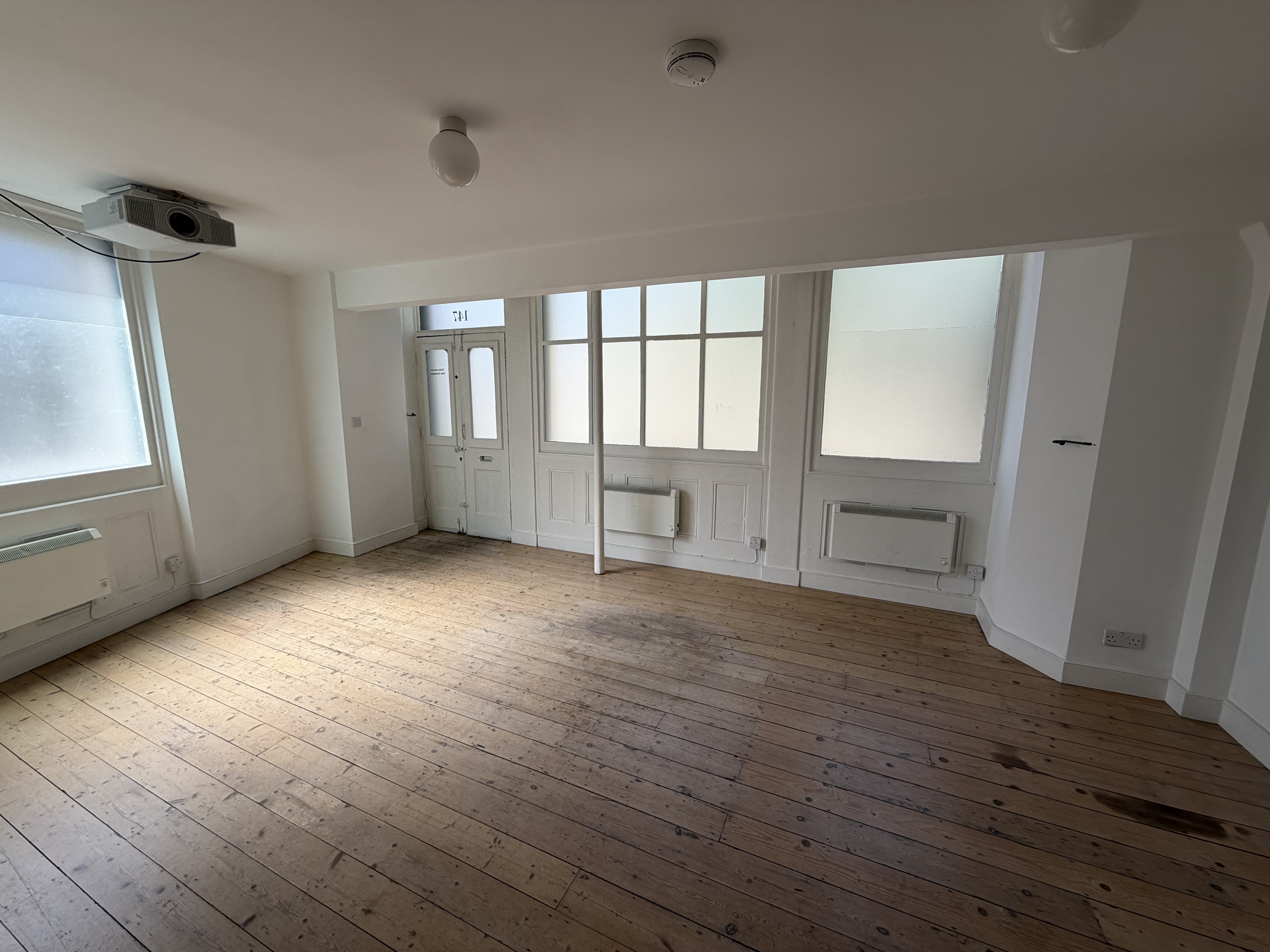 Private Office To Rent, London, SE11 – photo 2