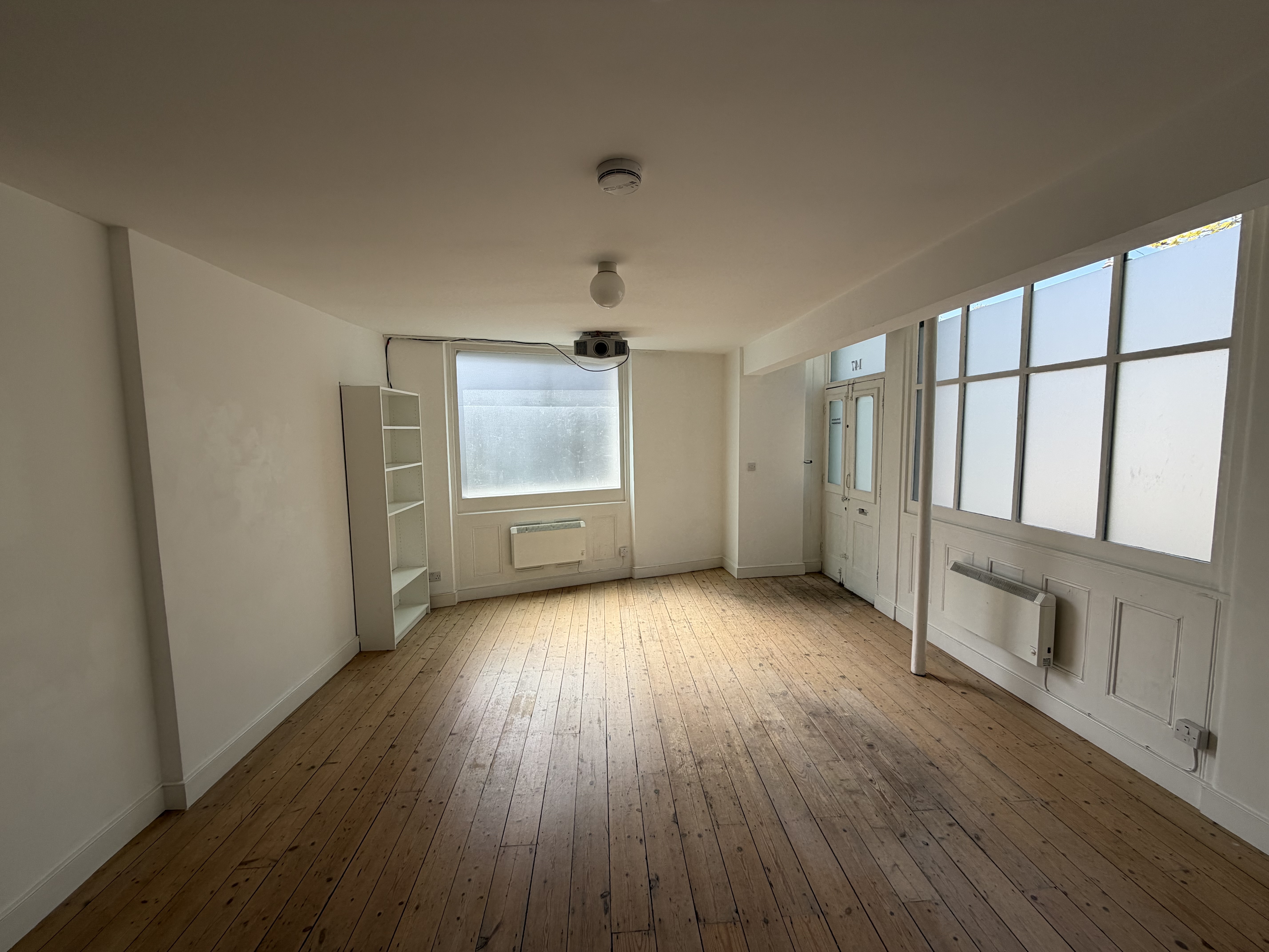 Private Office To Rent, London, SE11 – photo 3