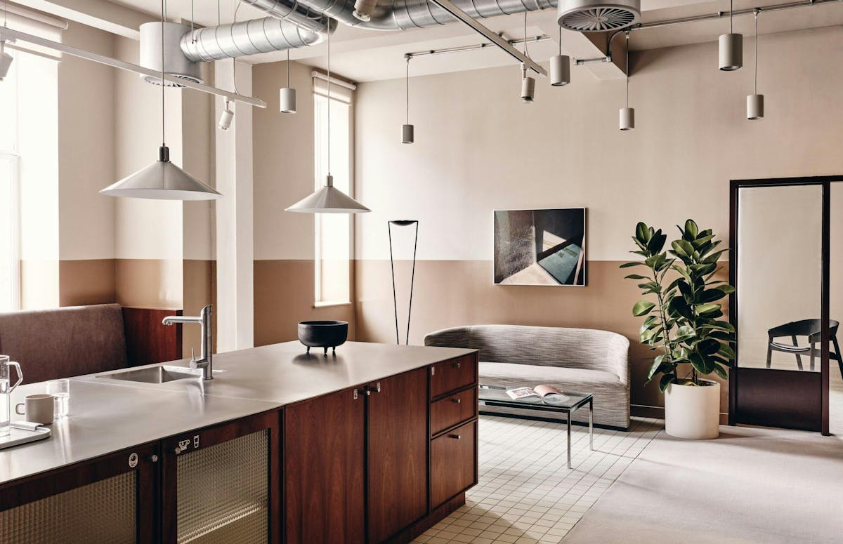 Private Office To Rent, London, W1W – photo 1