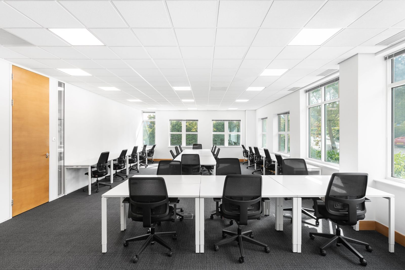 Private Office To Rent, Luton, LU1 – photo 1