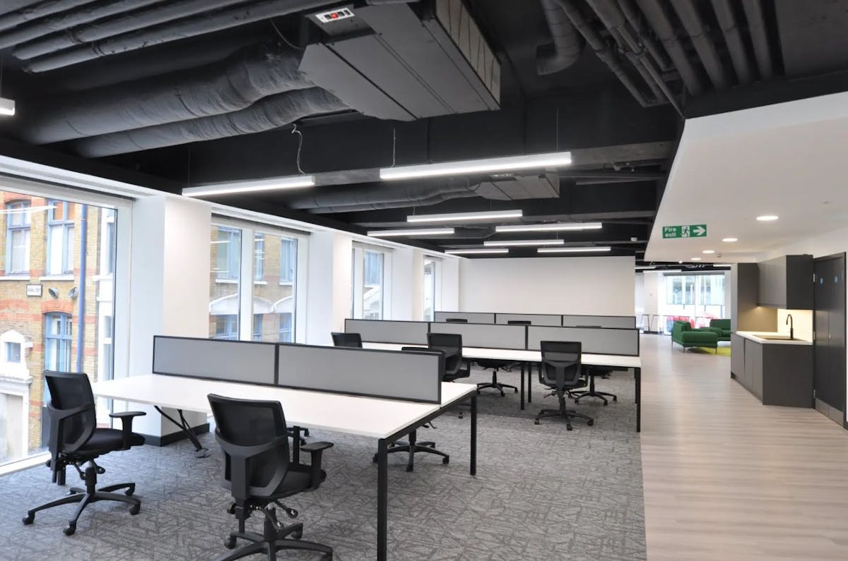 Private Office To Rent, New Oxford Street, London – photo 1
