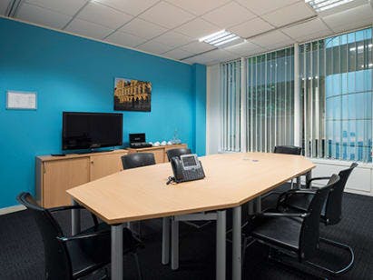 Private Office To Rent, Northampton, NN4 – photo 1