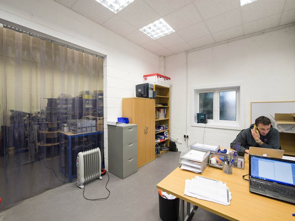 Private Office To Rent, Northampton, NN5 – photo 1
