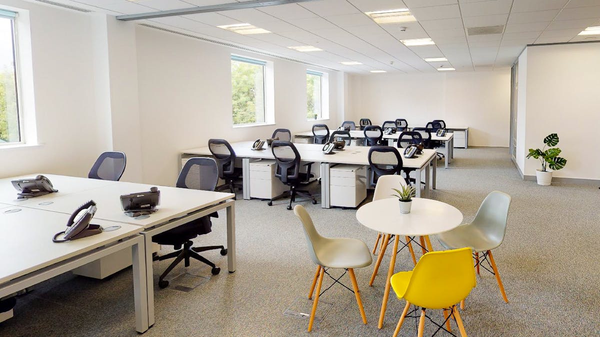 Private Office To Rent, Swindon, SN5 – photo 1