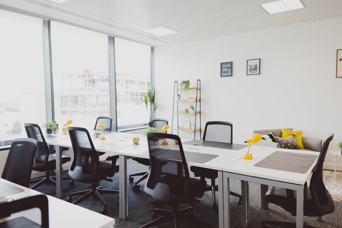 Private Office To Rent, Uxbridge, UB8 – photo 1