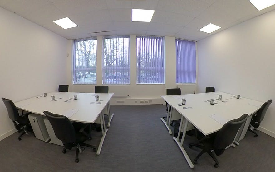 Private Office To Rent, Watford, WD17 – photo 1