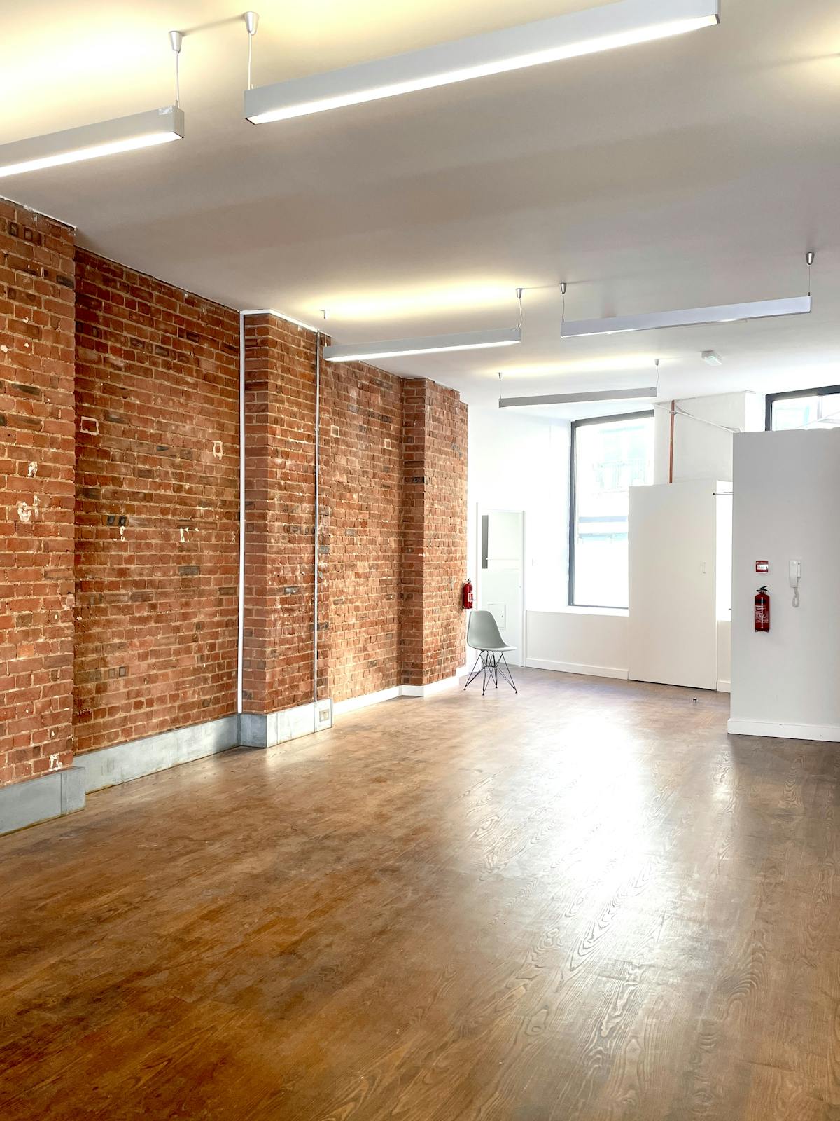 Office To Rent, Vestry Street, N1 – photo 1