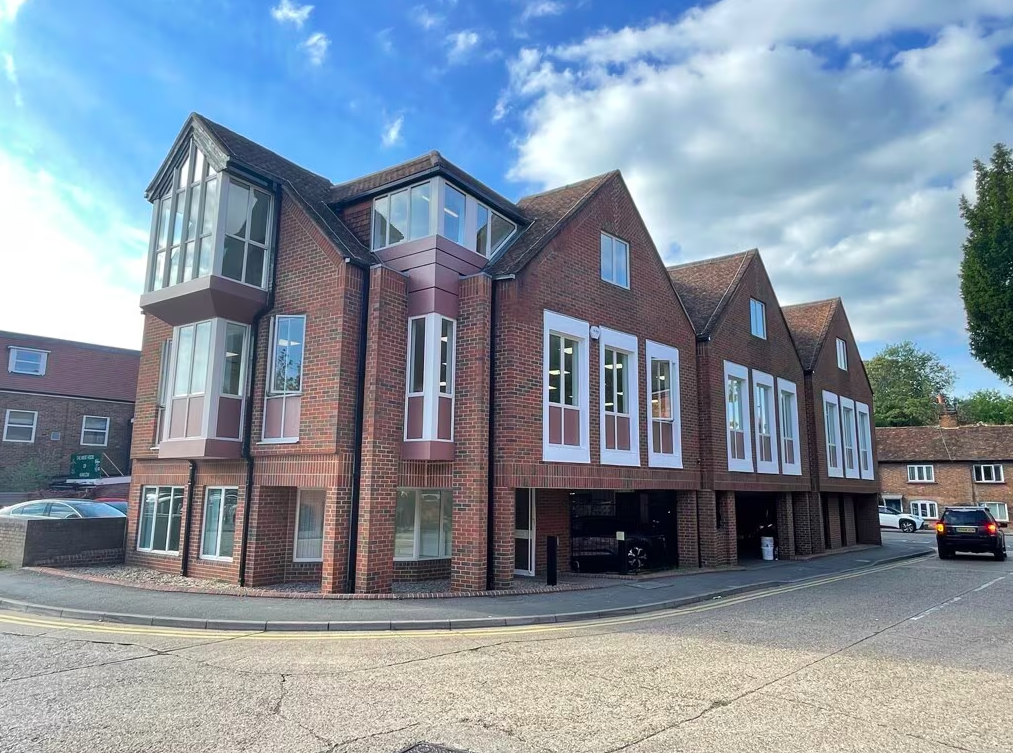 Unfurnished Managed Office To Rent, Marlow, SL7 – photo 6