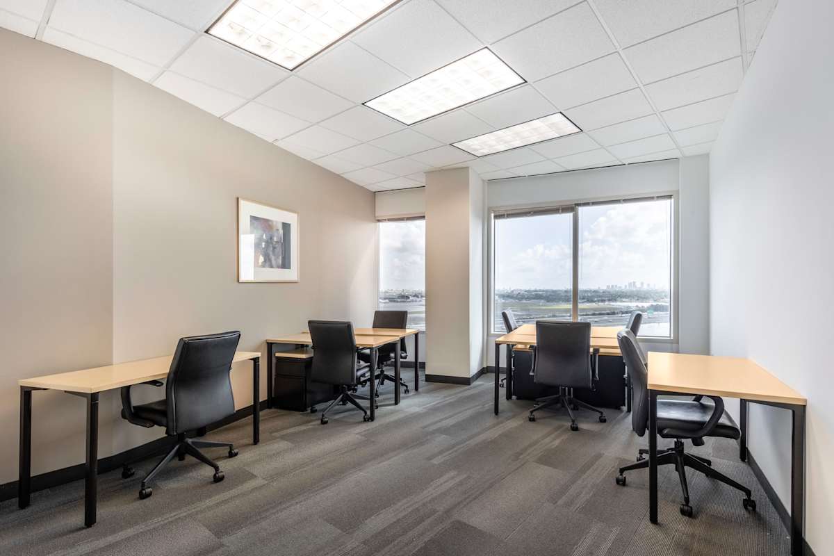 Private Office To Rent, Miami, Miami 331 – photo 4