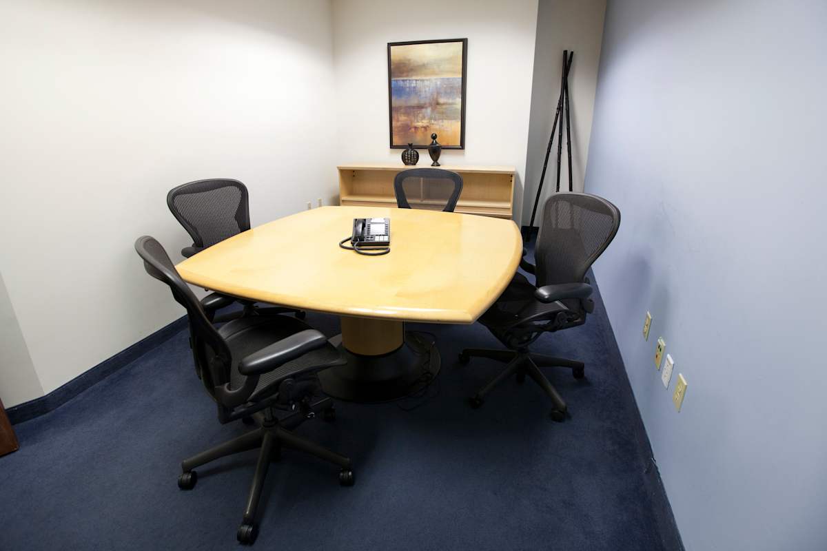 Private Office To Rent, Miami, Brickell 331 – photo 3