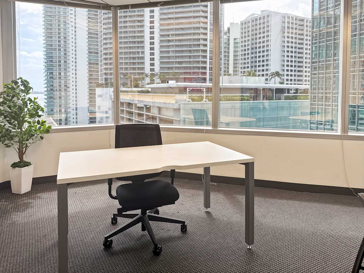 Private Office To Rent, Miami, Brickell 331 – photo 6
