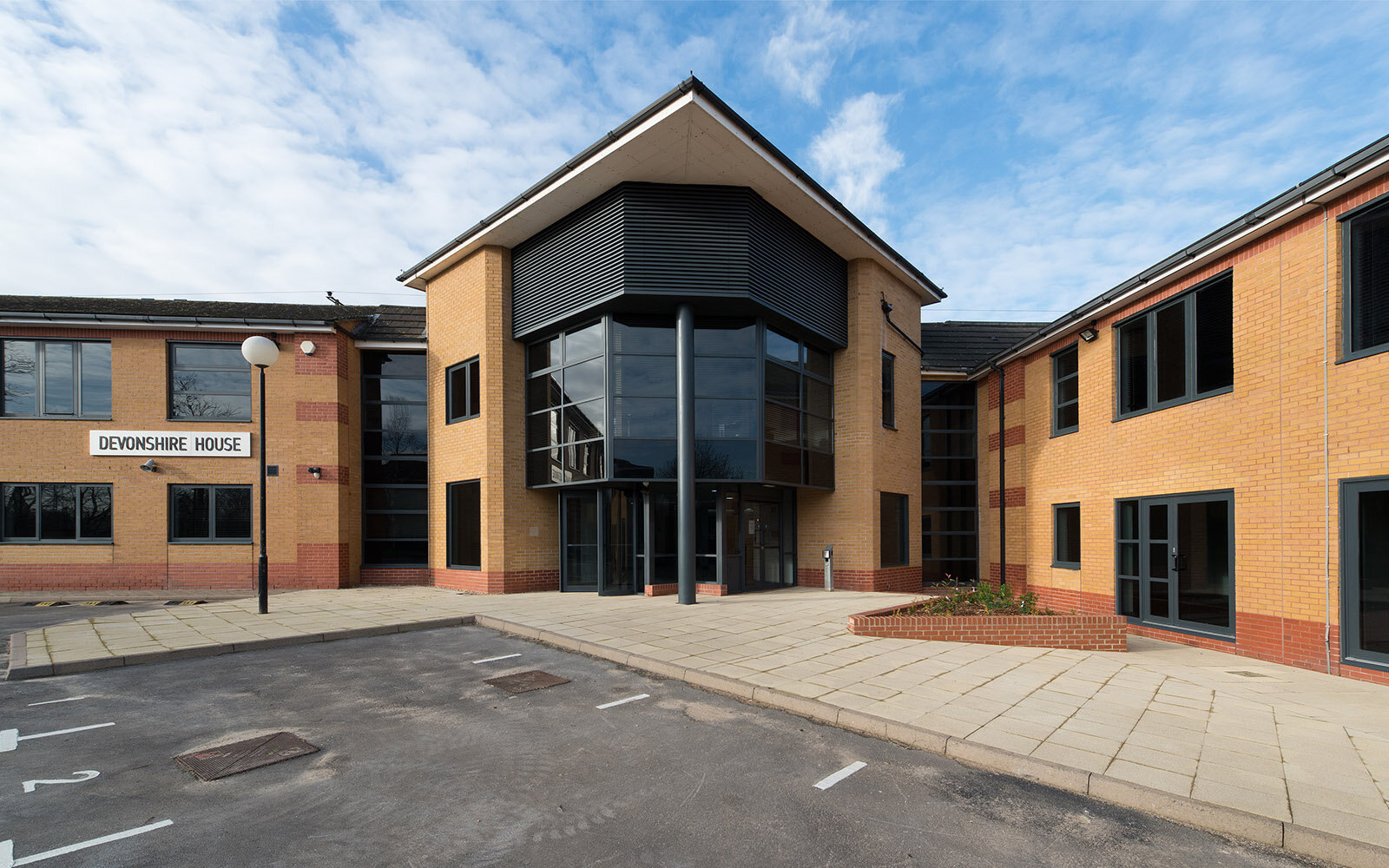 Serviced Office To Rent, Basingstoke, RG24 – photo 1