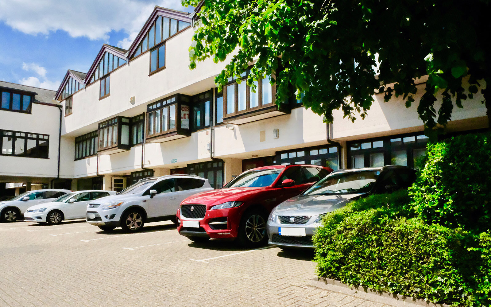 Serviced Office To Rent, Hoddesdon, EN11 – photo 1