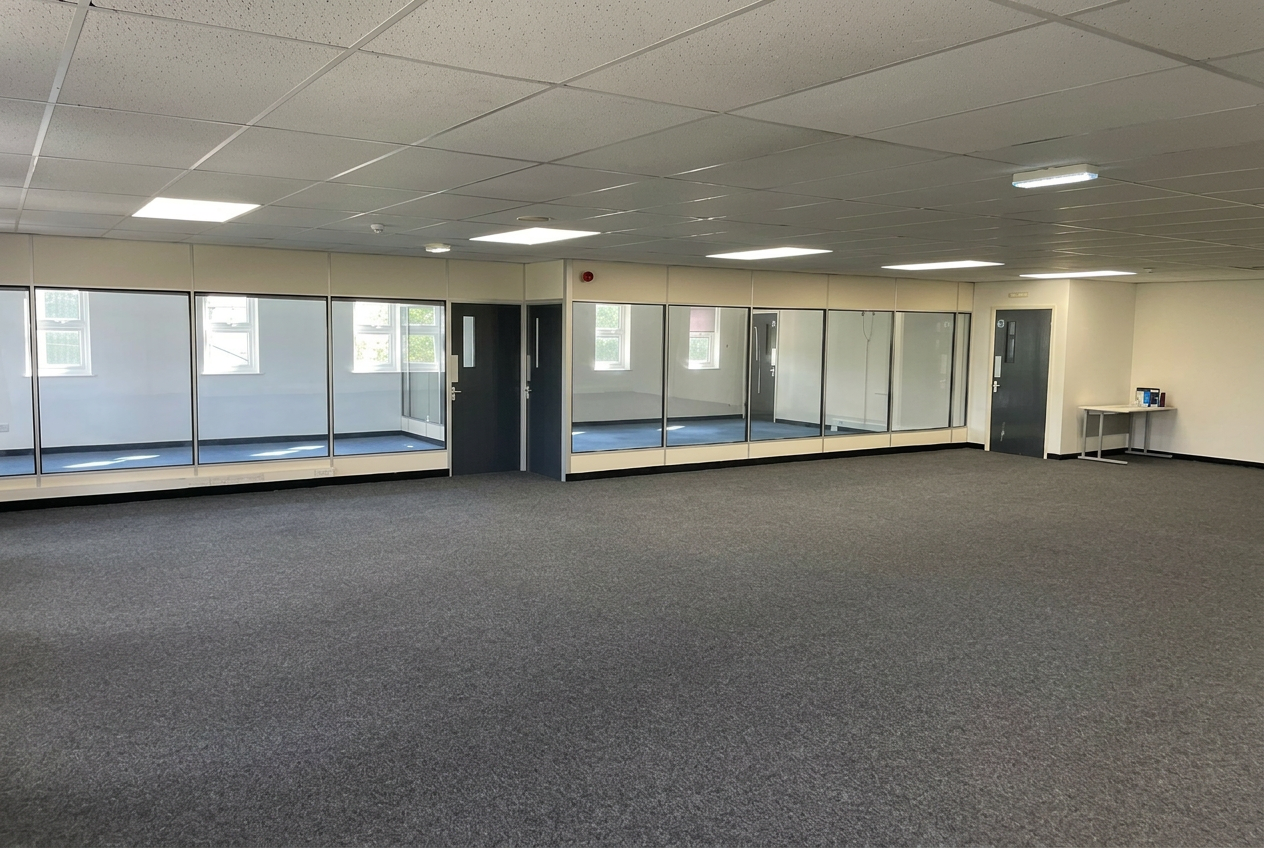 Private Office To Rent, Ashton-under-Lyne, OL7 – photo 3
