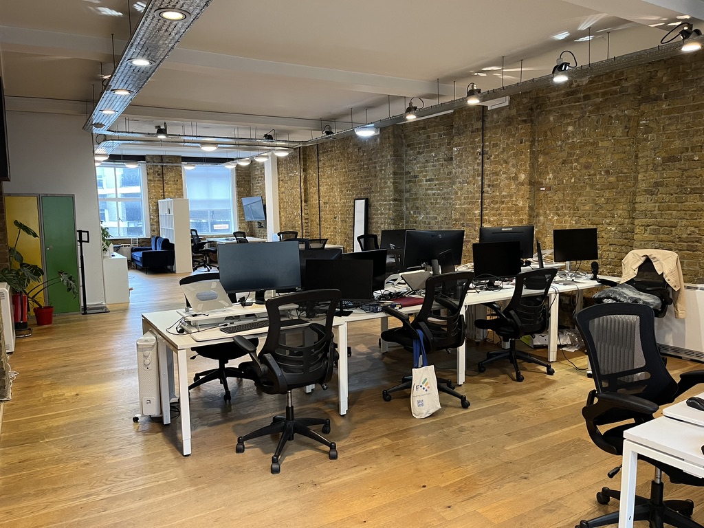 Private Office To Rent, London, N1 – photo 3