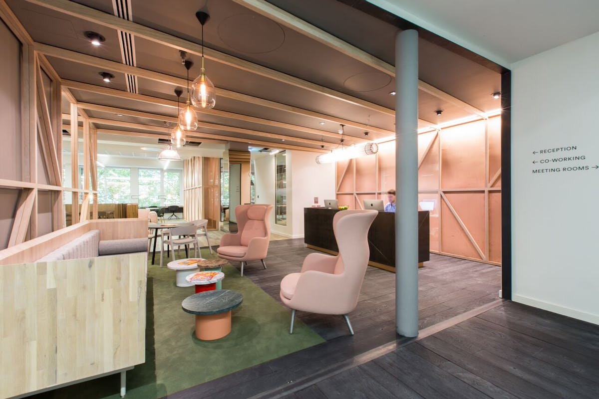 Private Office To Rent, Stephen Street, London – photo 2