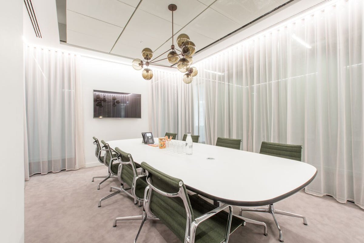 Private Office To Rent, Stephen Street, London – photo 3